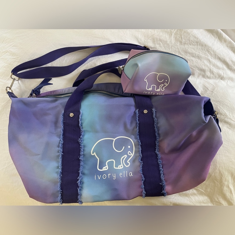 Ivory Ella Duffel and Cosmetic Bag Set